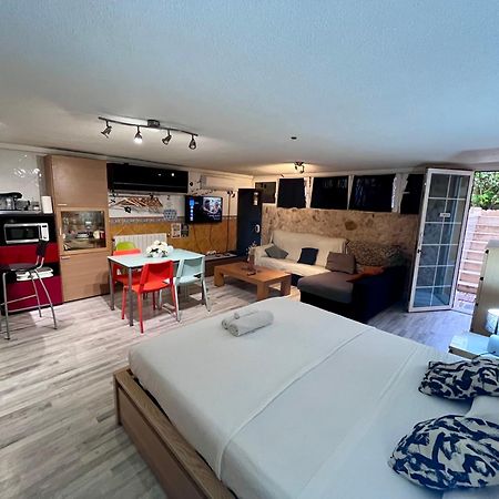 All In One Ground Floor With Terrace Next To Sea เอลกัมเปโญ ภายนอก รูปภาพ